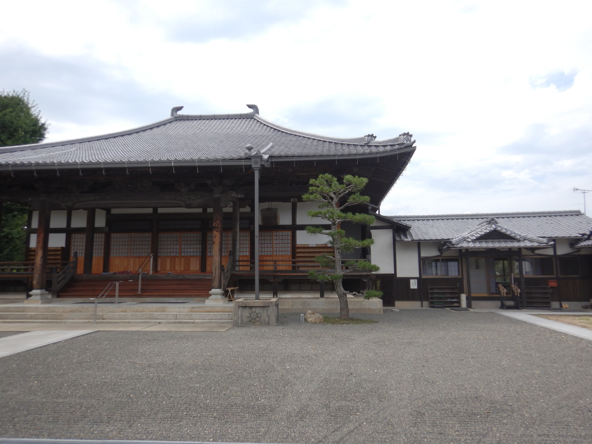 外観　地域に愛されているお寺です。