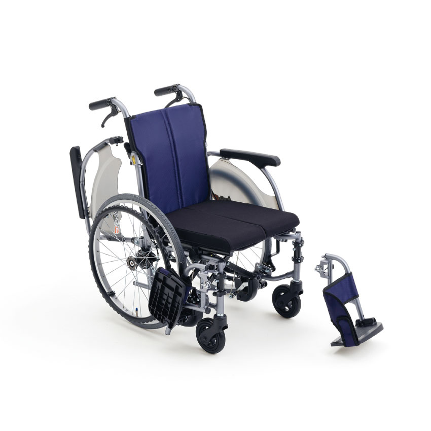 軽量ノンバックブレーキ付車いす | 日本基準寝具株式会社